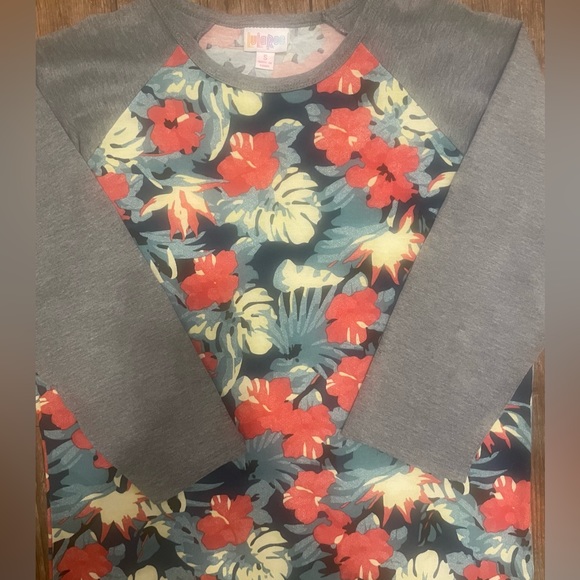 LuLaRoe Print Randy Baseball Tee Shirt. Hawaiian Flowers - Picture 3 of 3